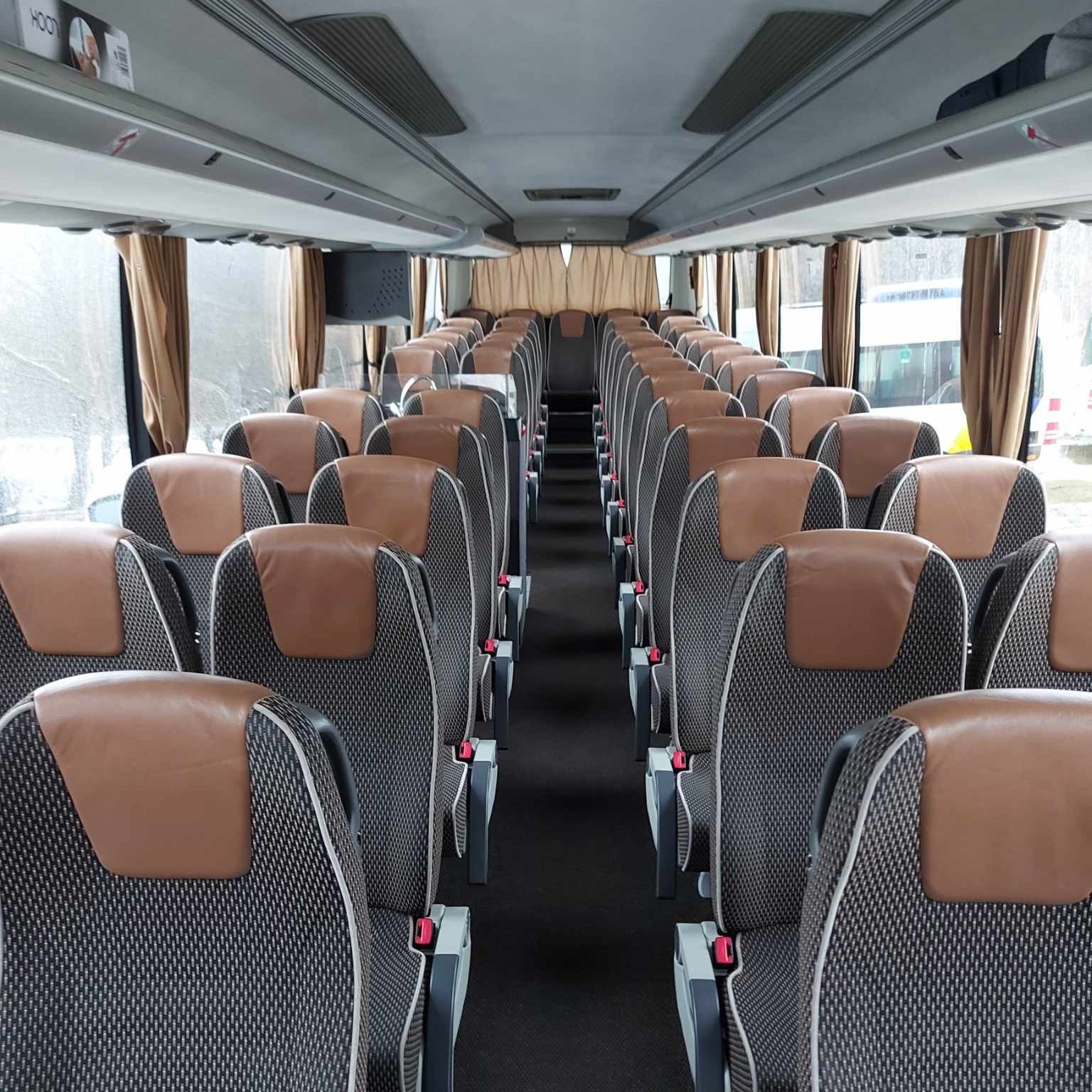Busz belső